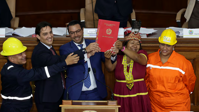 enhanced_congreso_documento